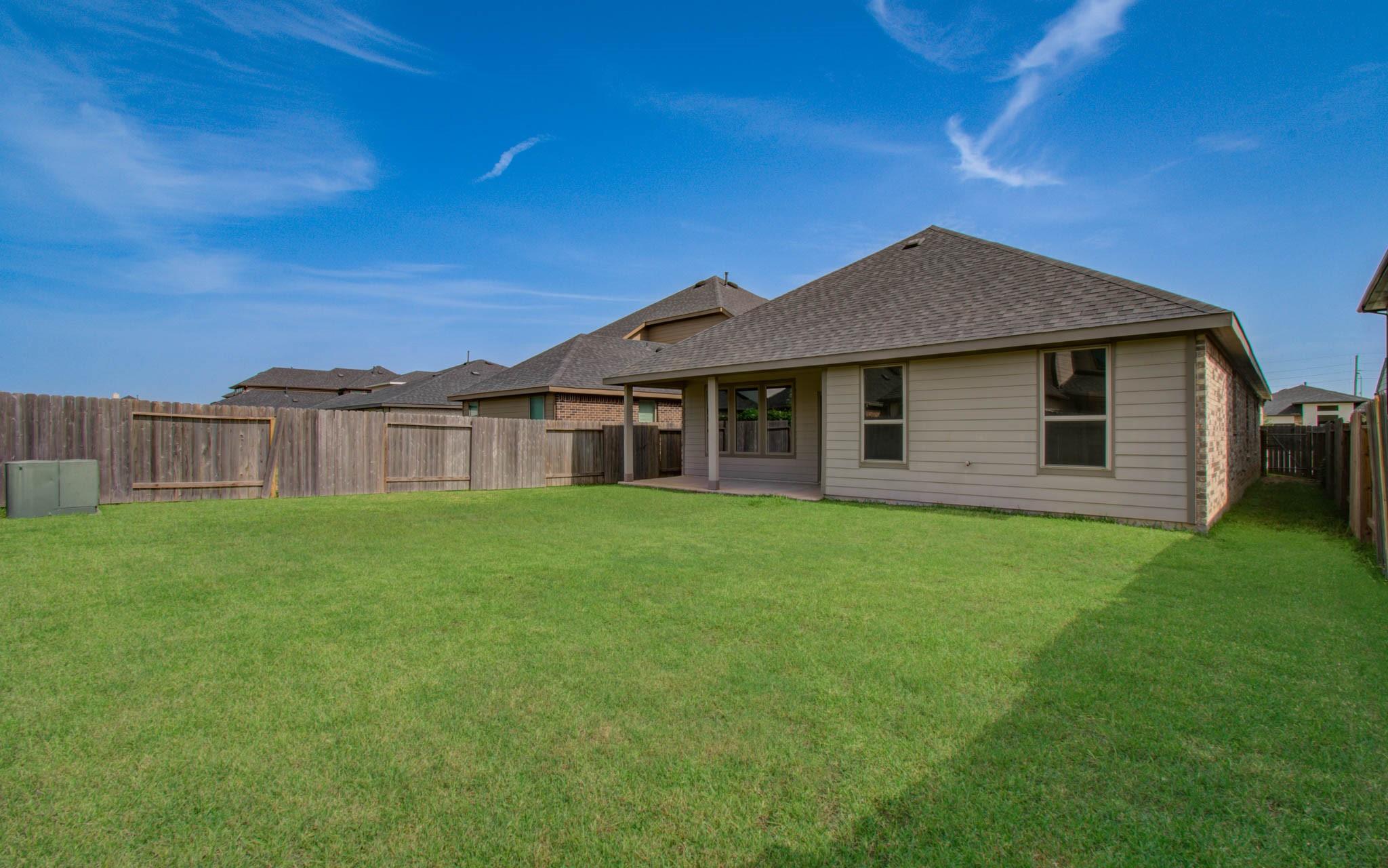 28511 Eli Eagle Street