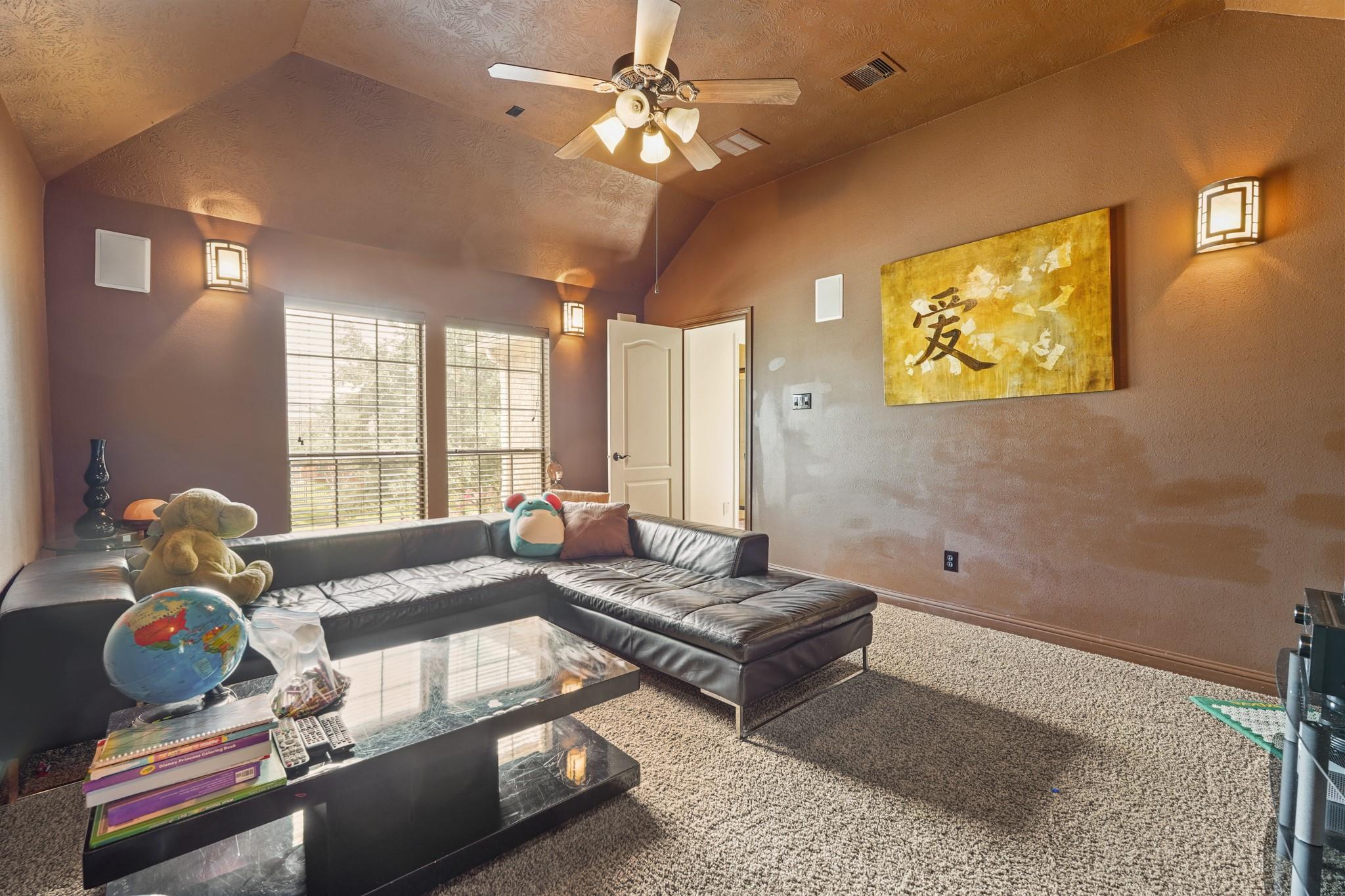 4535 Broken Rock Lane