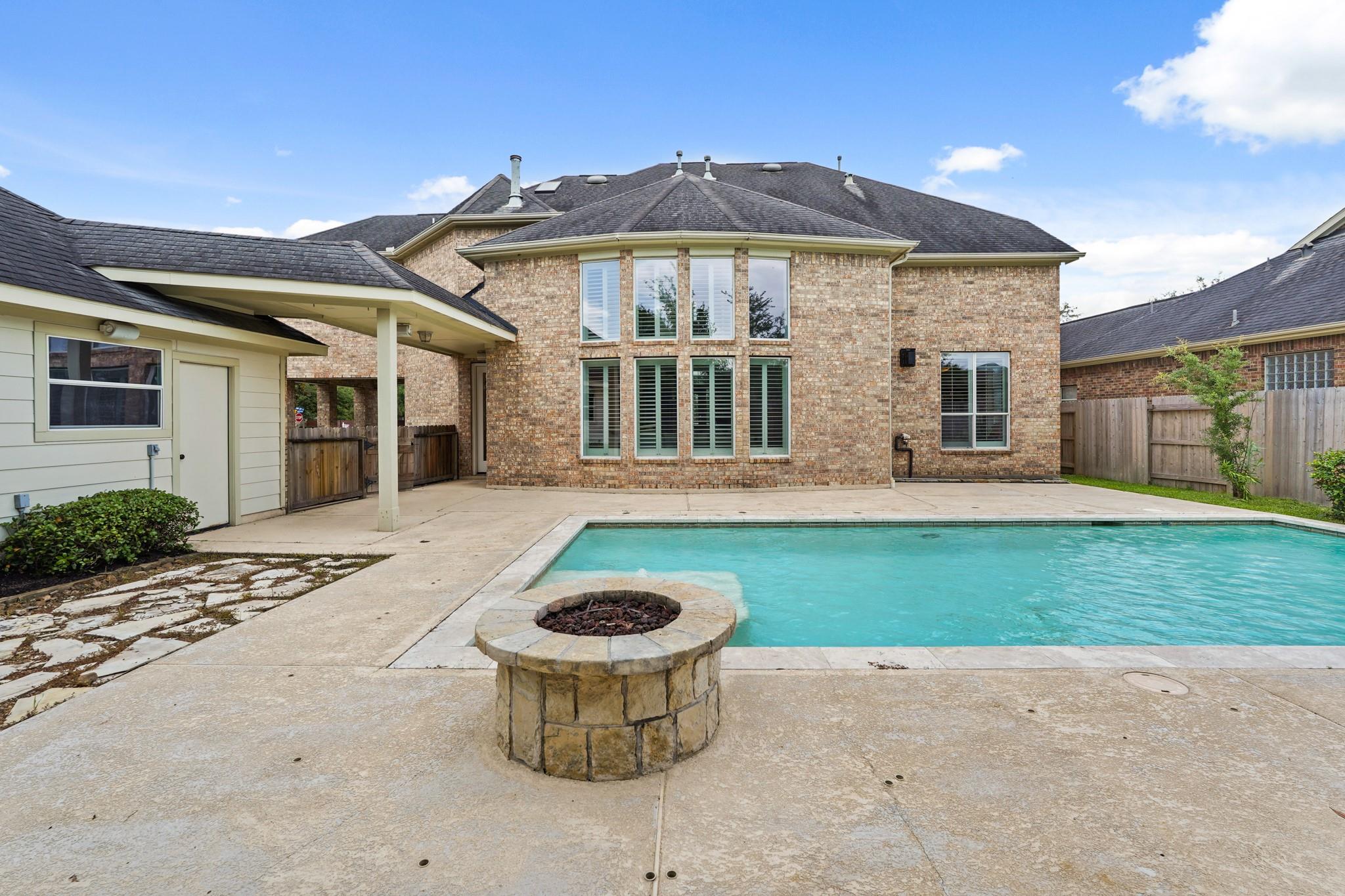 4535 Broken Rock Lane