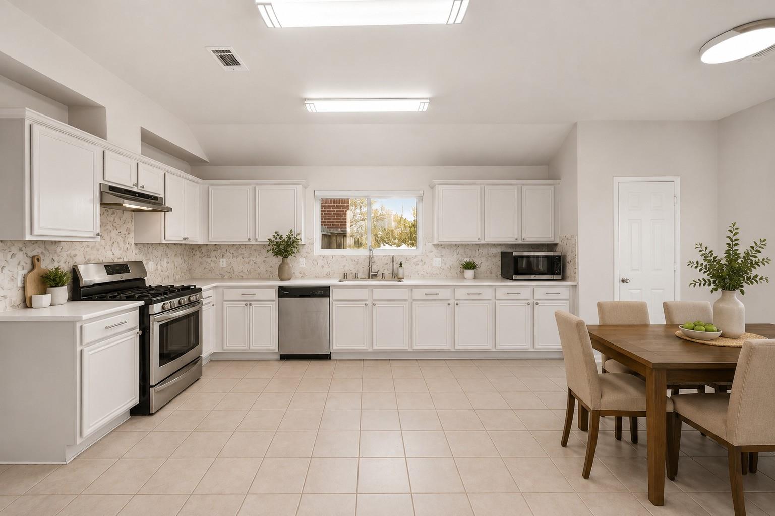 2714 Crestbrook Court