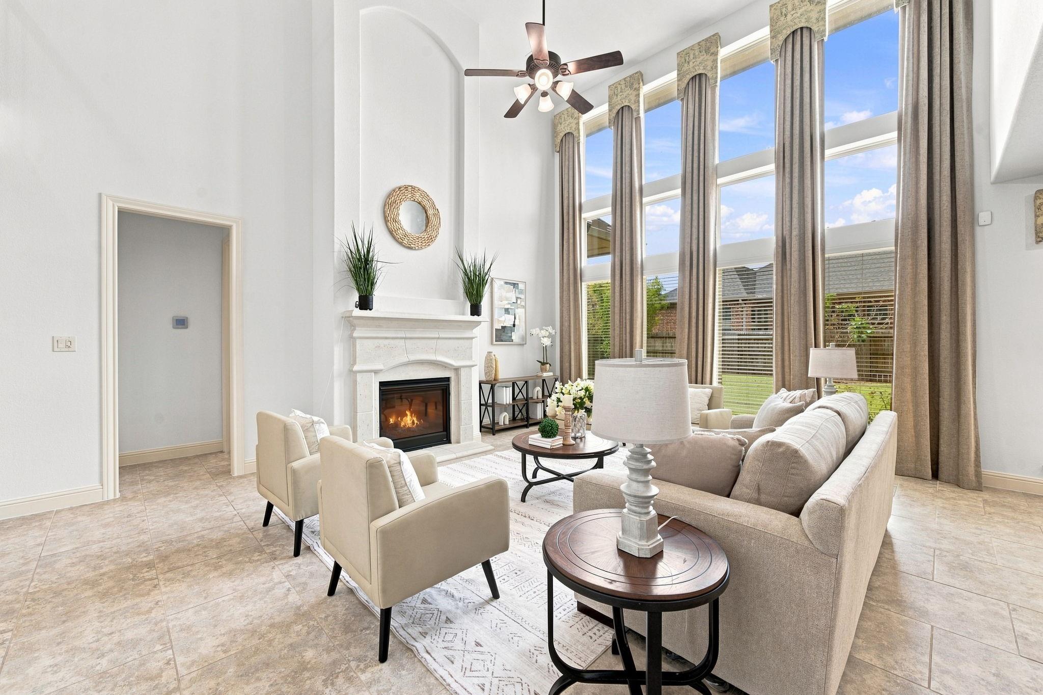 3923 Pebble Heights Lane