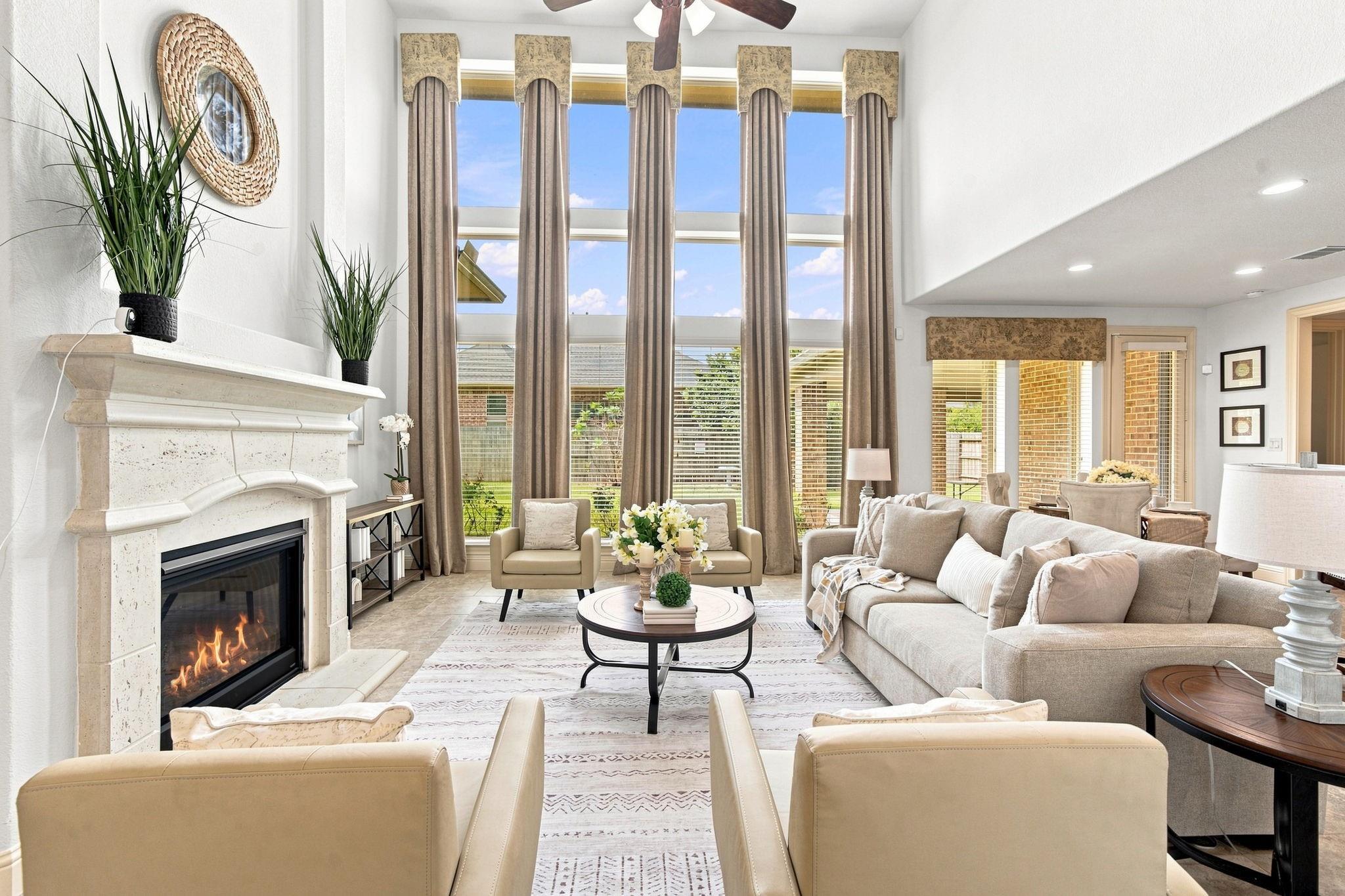 3923 Pebble Heights Lane
