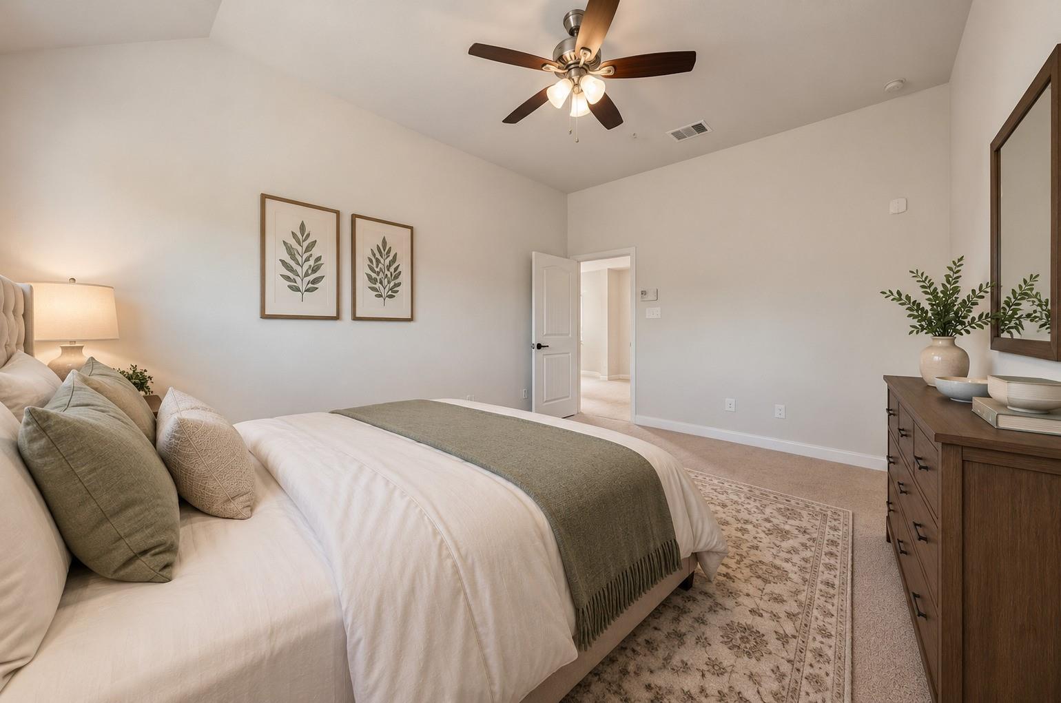 3923 Pebble Heights Lane