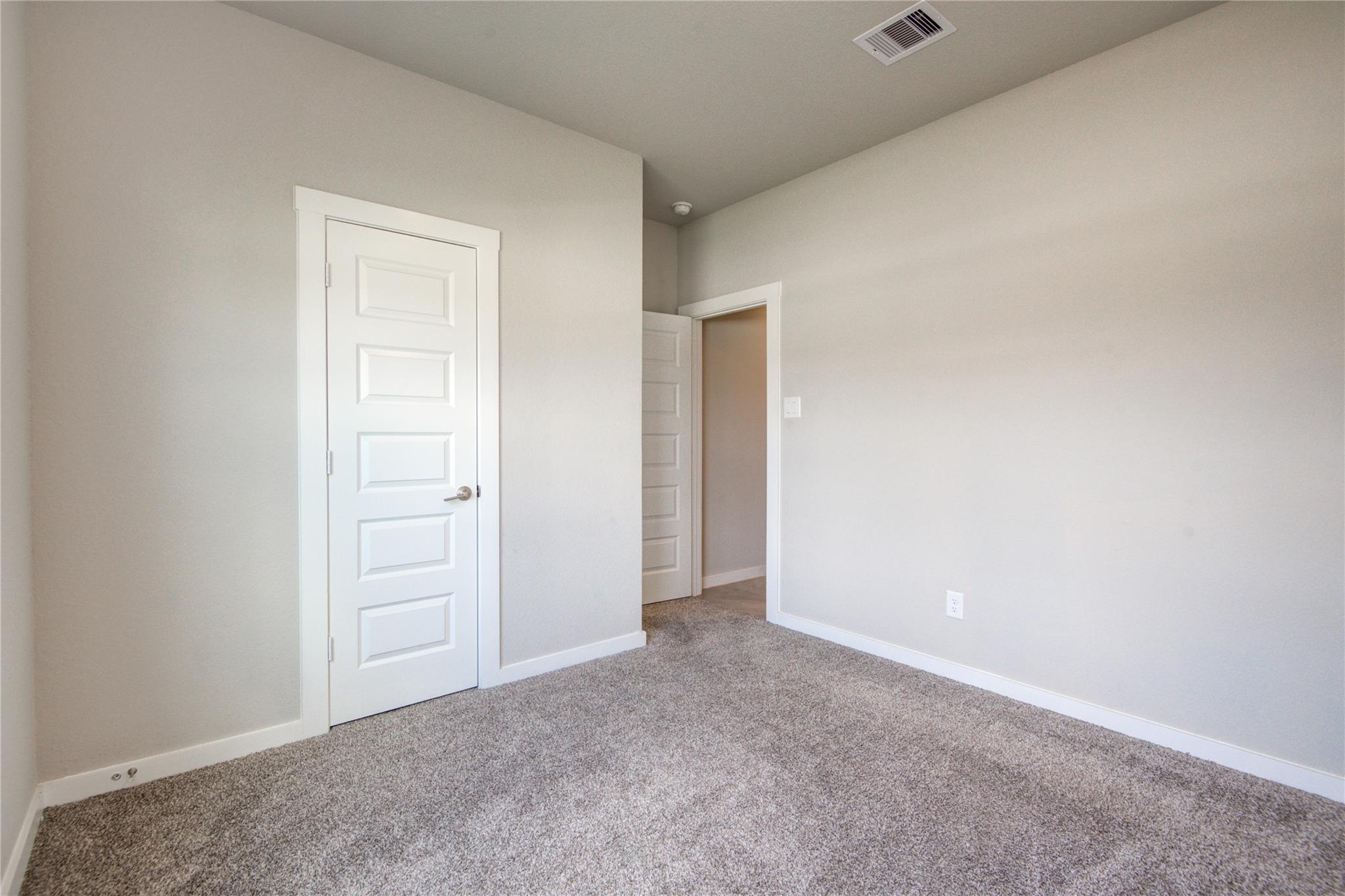 29423 Travis Trace