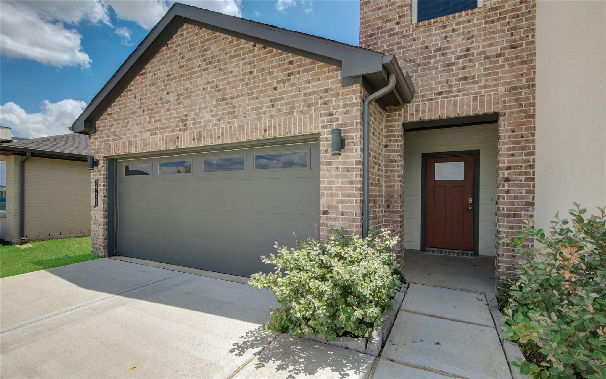 29423 Travis Trace