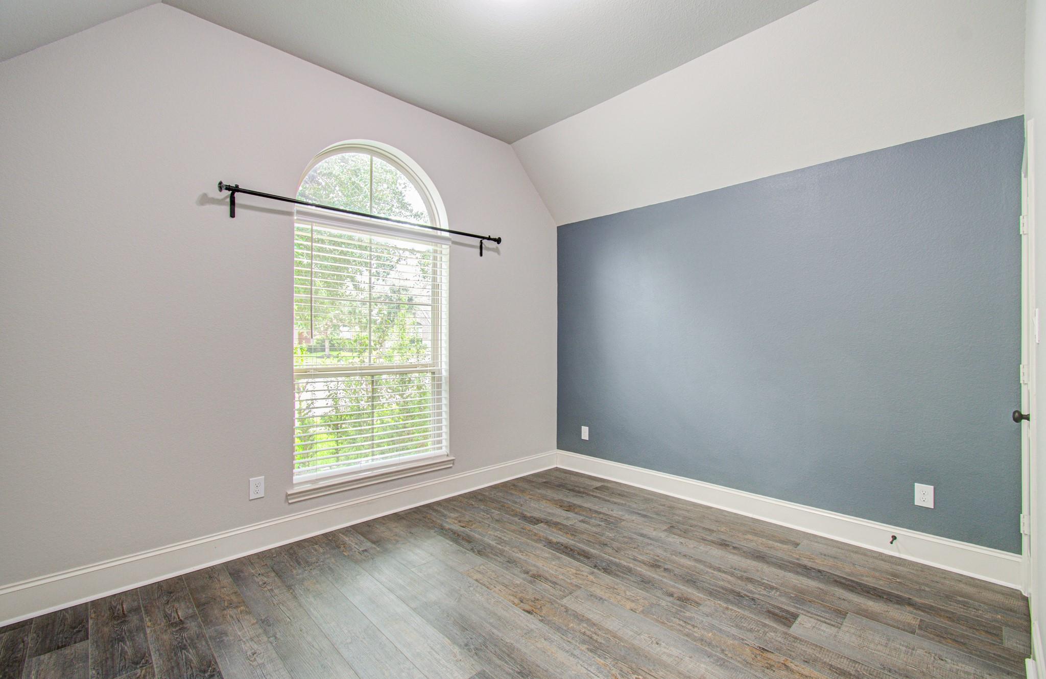 13937 Naples Park Court