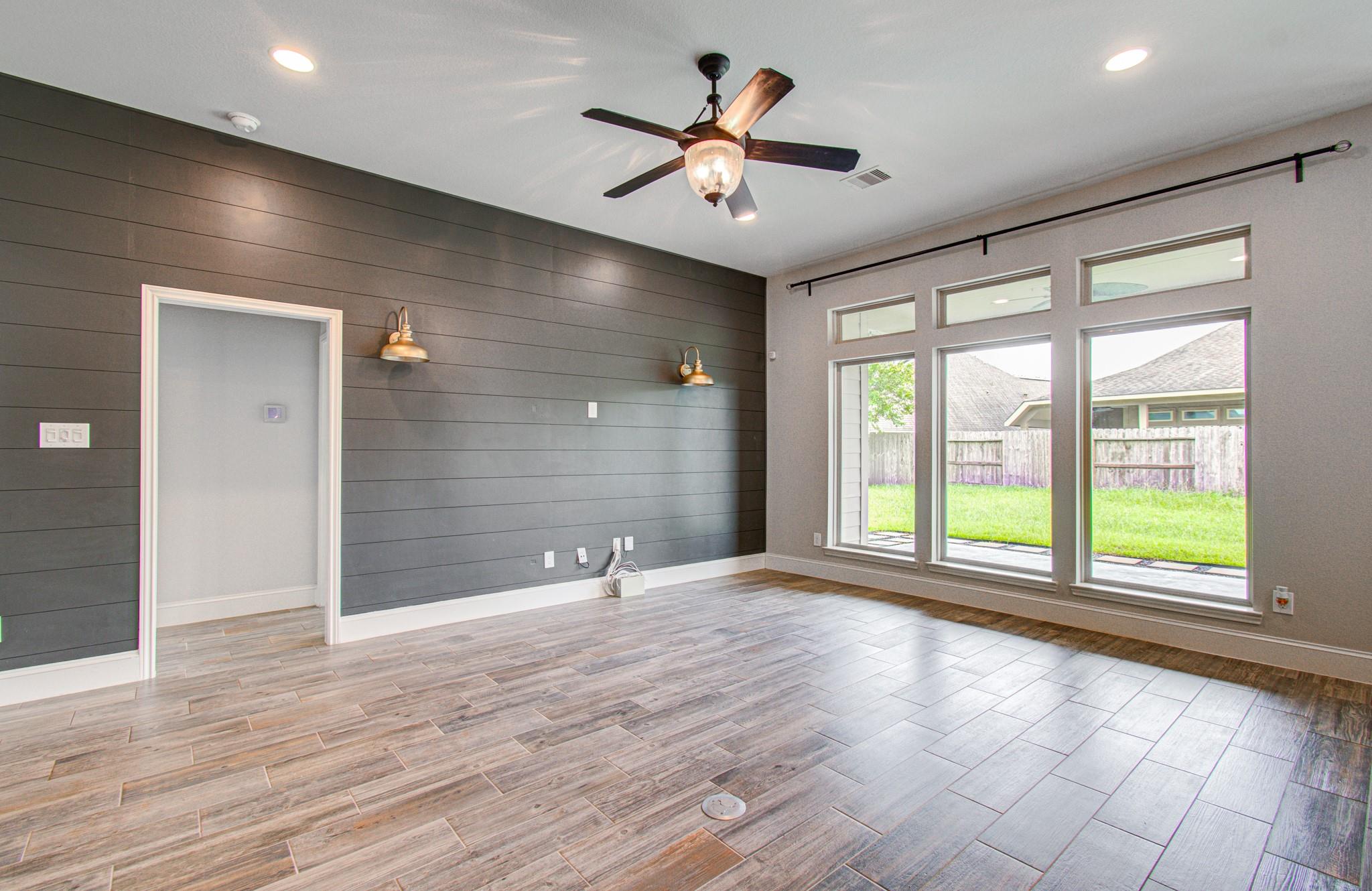 13937 Naples Park Court