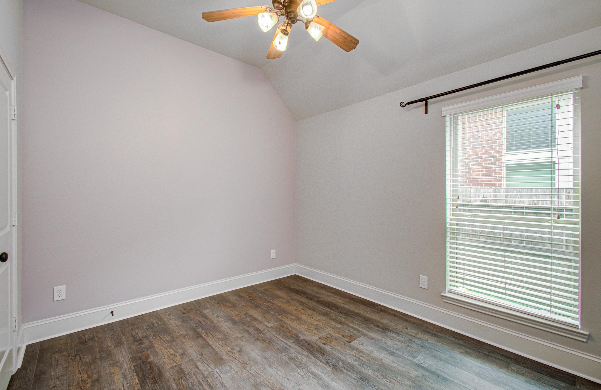 13937 Naples Park Court