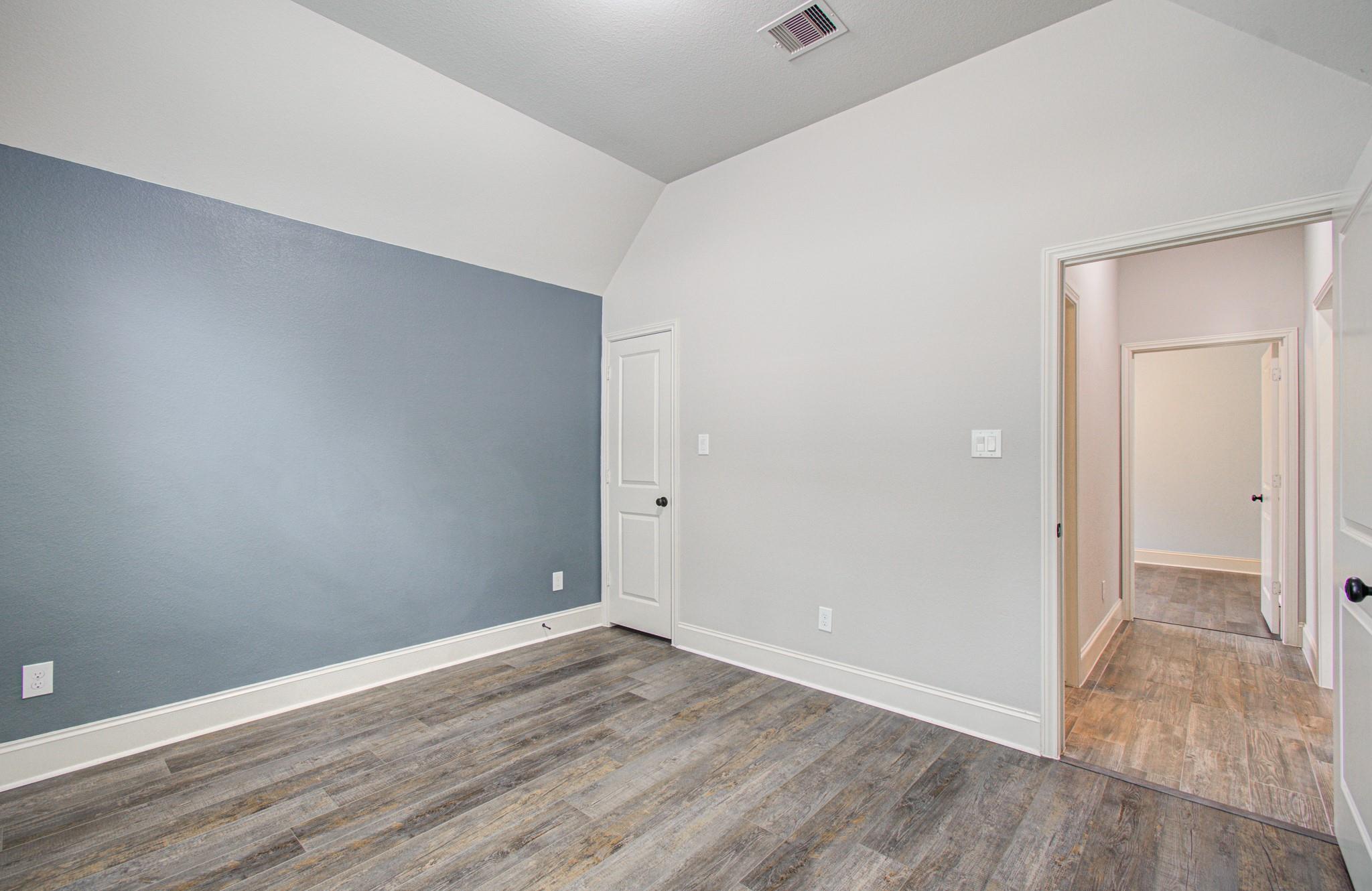 13937 Naples Park Court