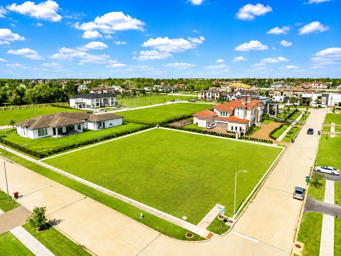 3 Alexandra Way Circle