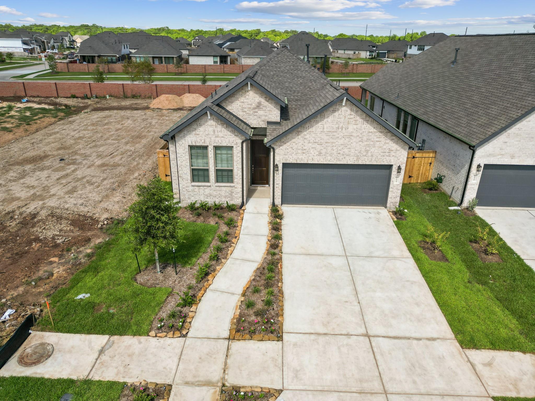 1935 Waters Branch Drive