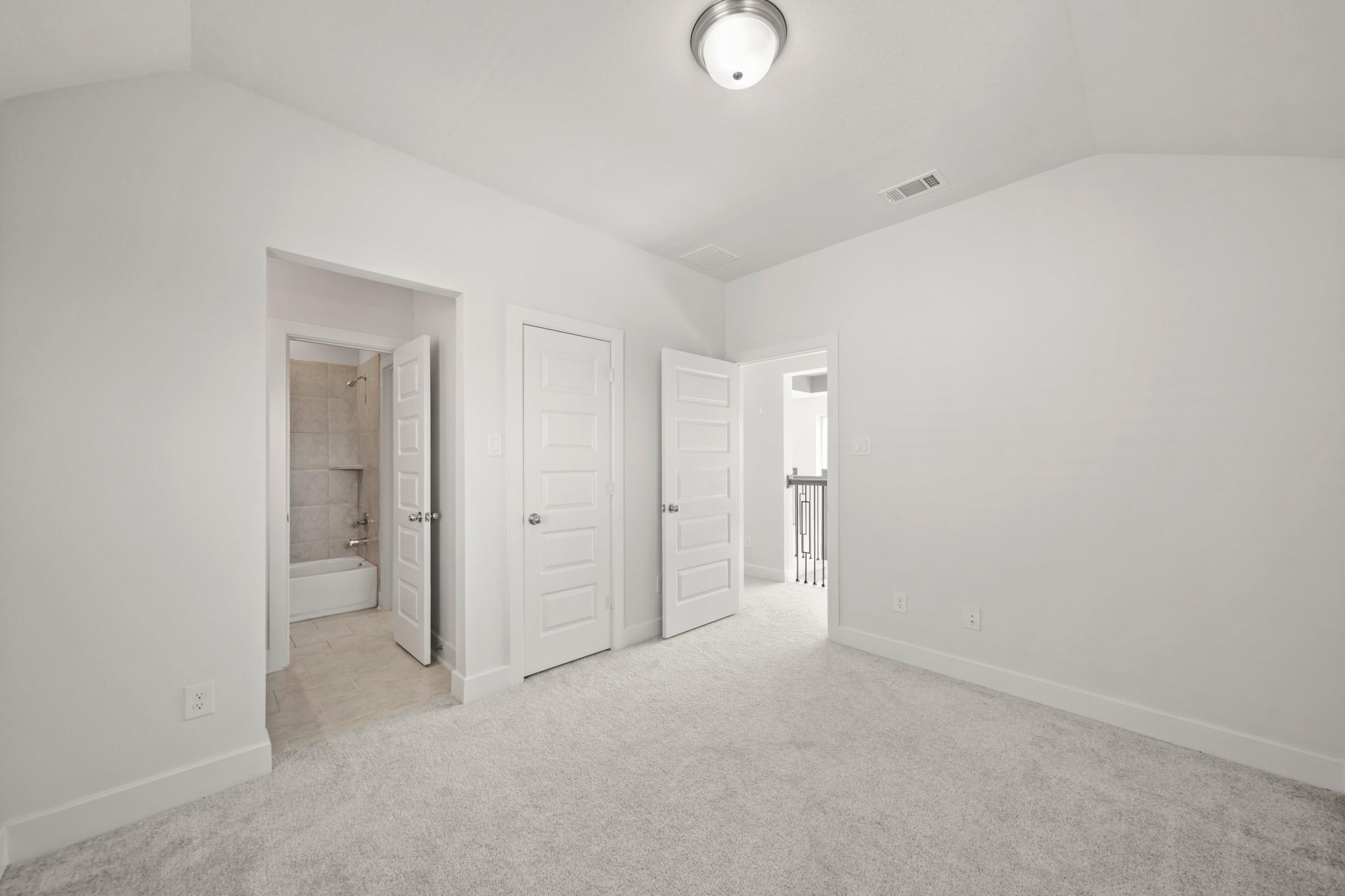 6014 Bristol Spur Lane