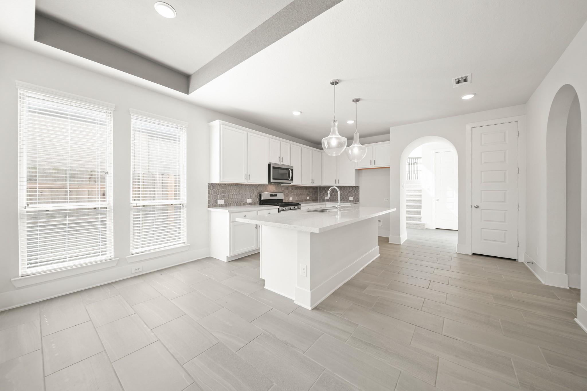6014 Bristol Spur Lane