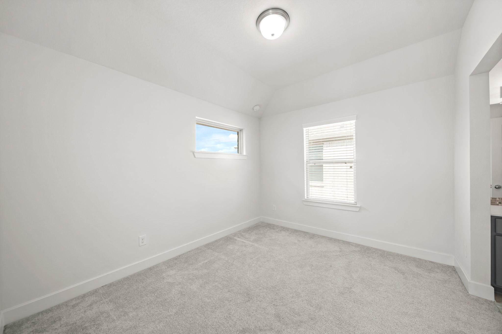 6014 Bristol Spur Lane