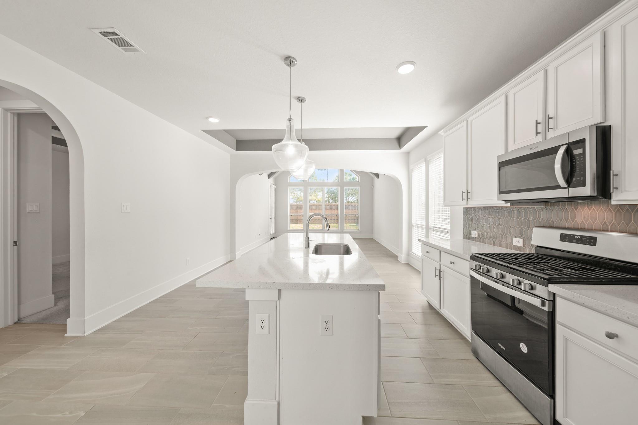 6014 Bristol Spur Lane
