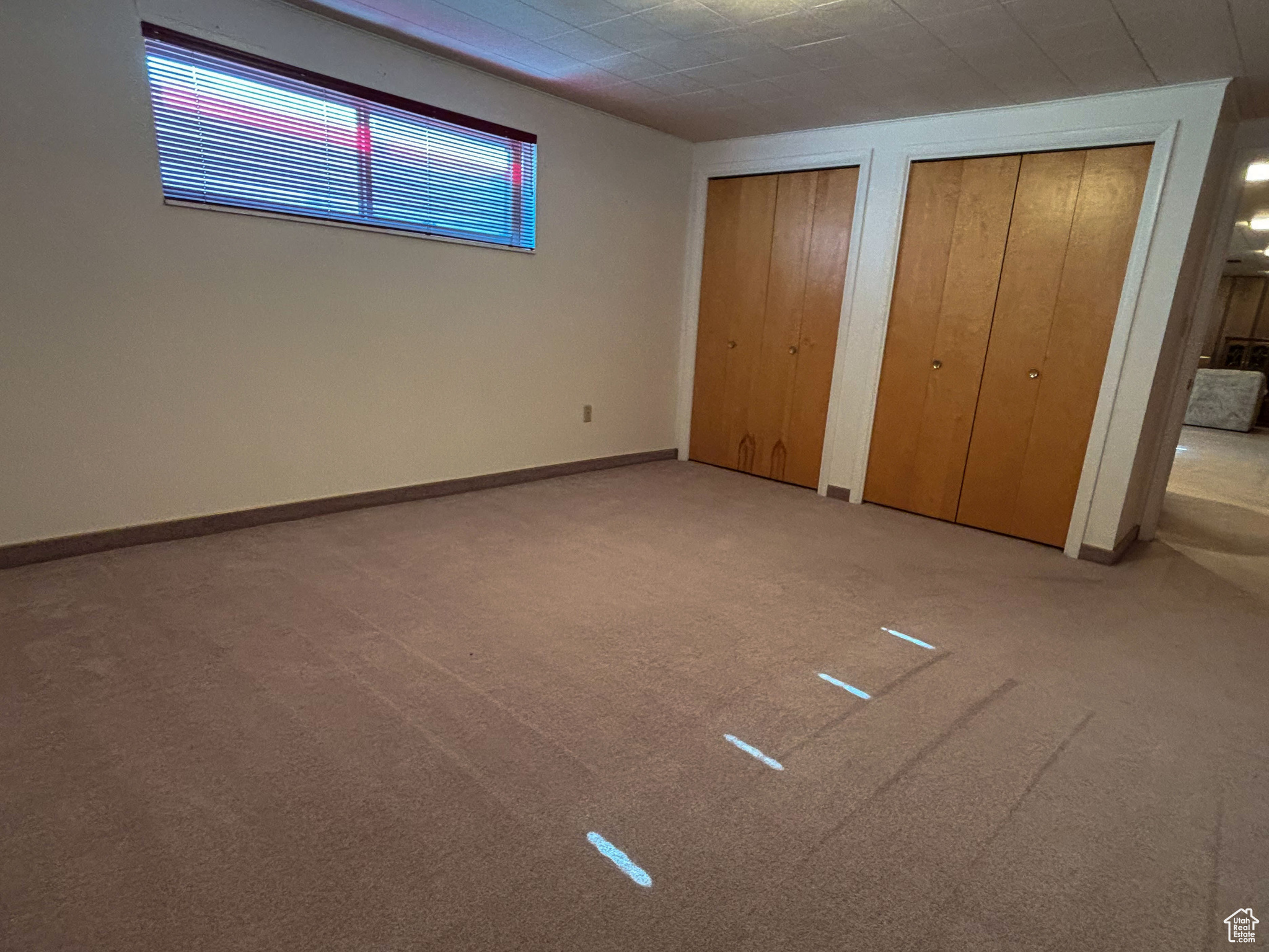 162 E TWIN PEAKS ST