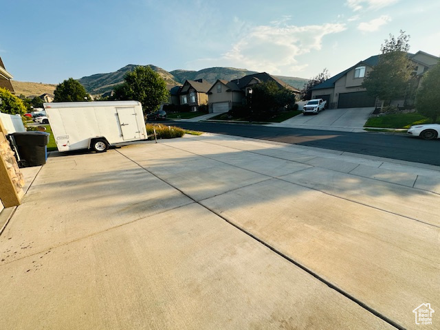 14217 S ROUND ROCK DR