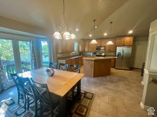 14217 S ROUND ROCK DR