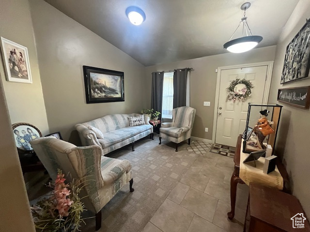 14217 S ROUND ROCK DR
