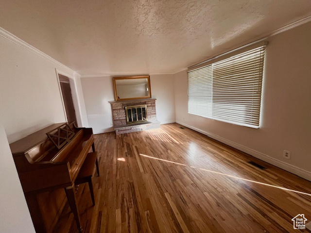 249 E TWIN PEAKS ST