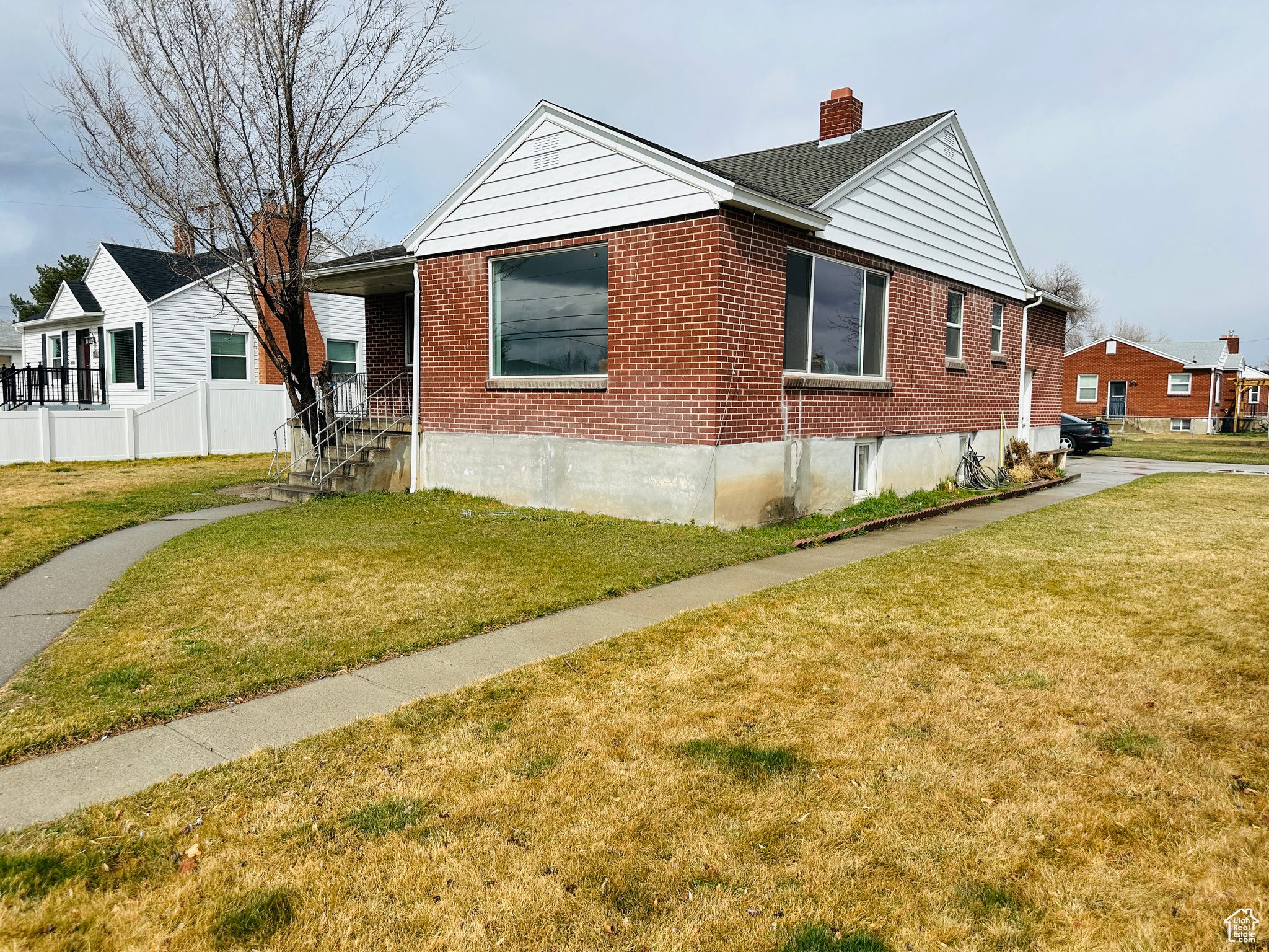 224 W WASATCH ST