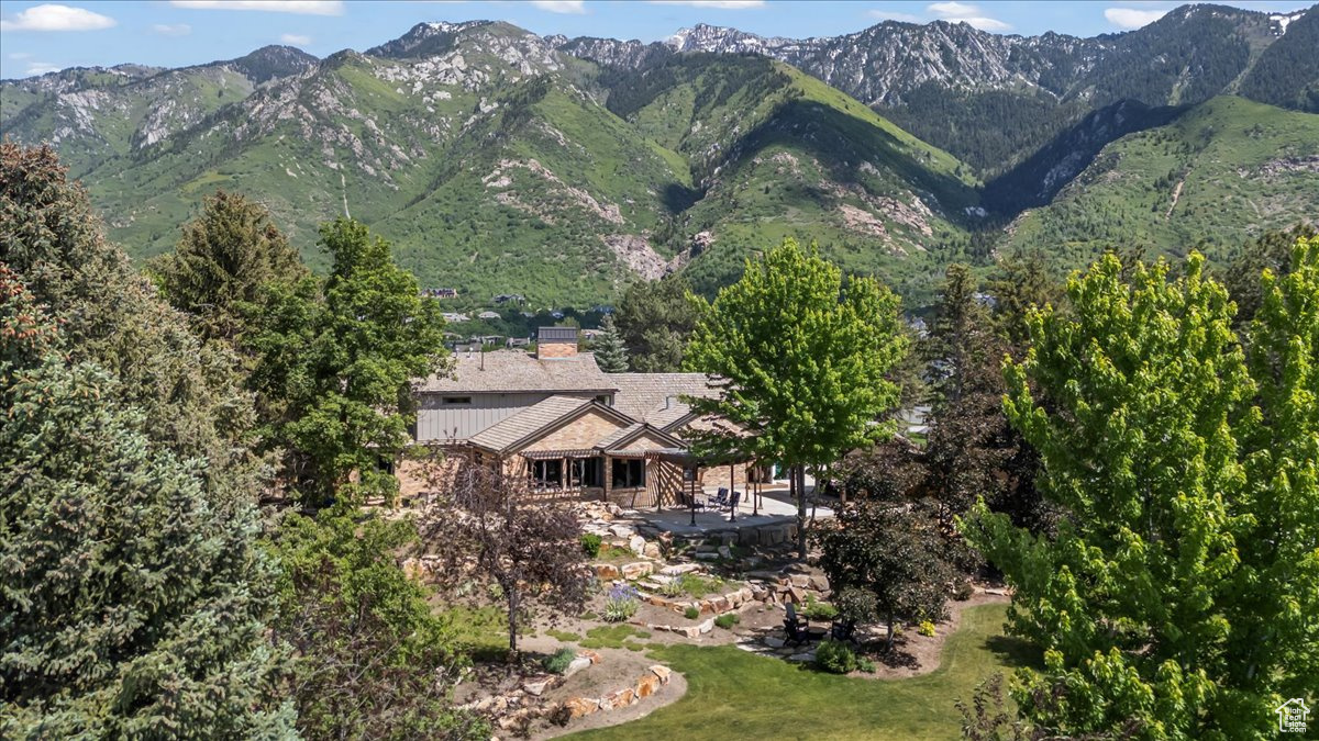3 DAWN HILL DR