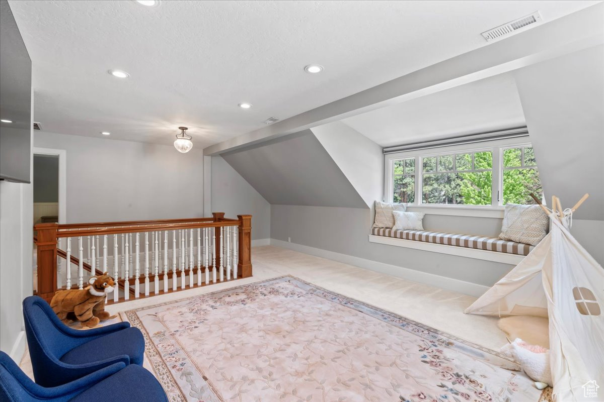 3 DAWN HILL DR