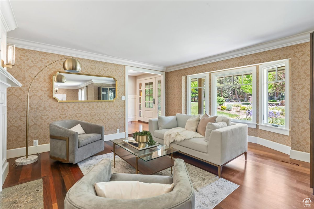 3 DAWN HILL DR