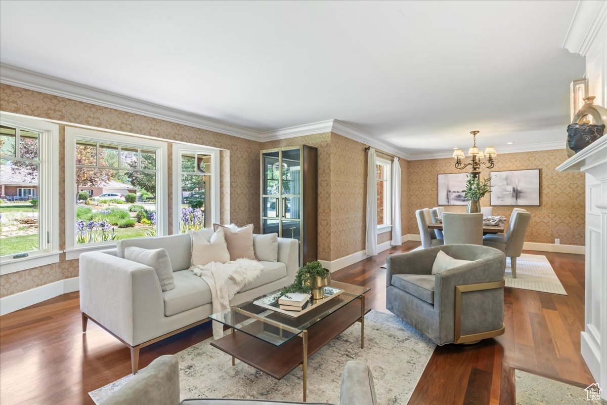3 DAWN HILL DR