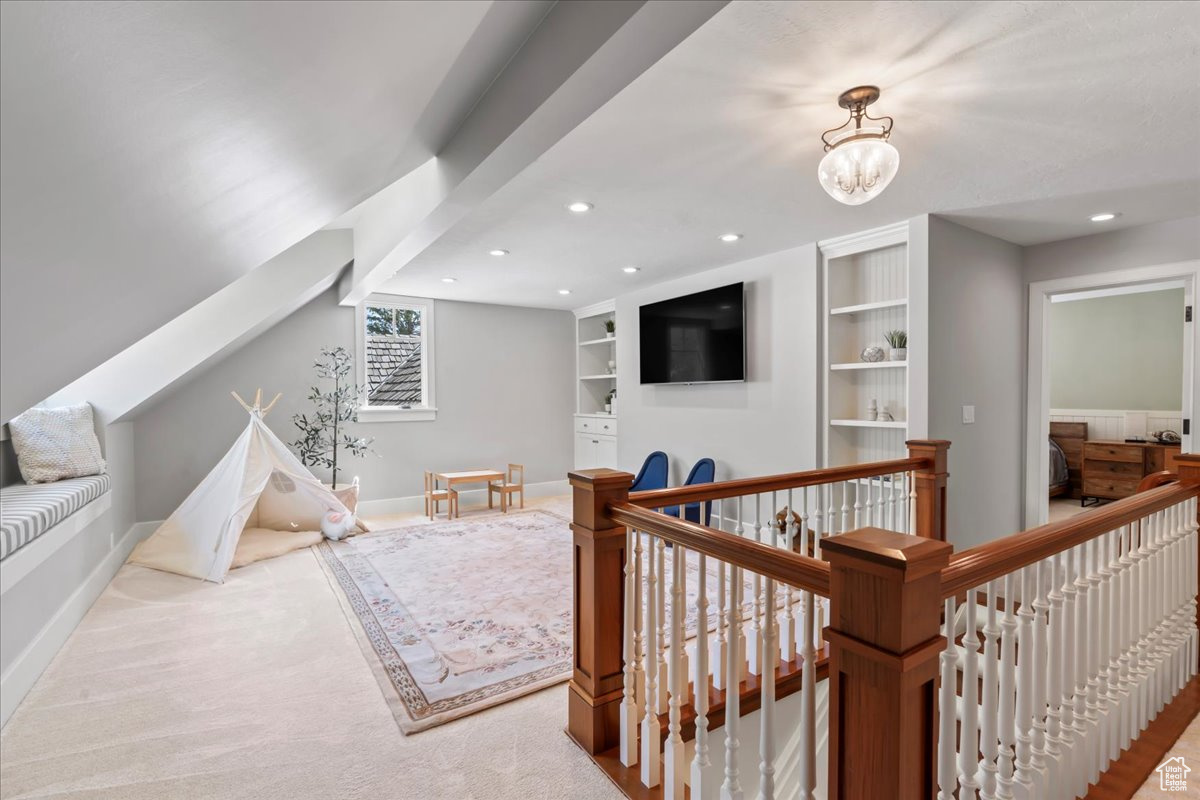 3 DAWN HILL DR