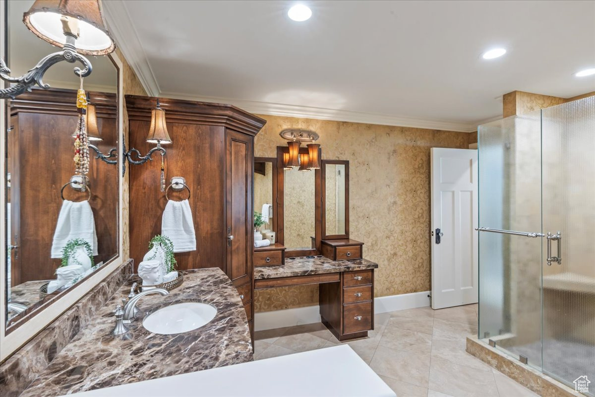 3 DAWN HILL DR