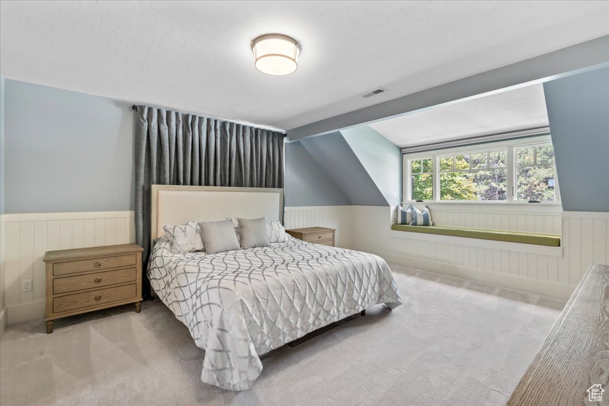 3 DAWN HILL DR