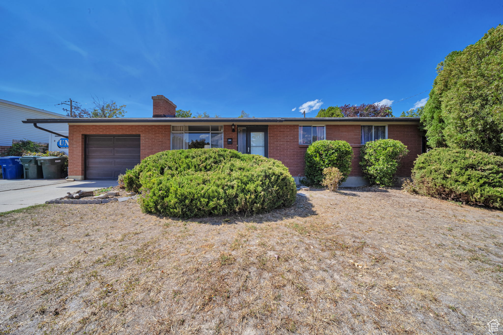 3970 S BONNIEWOOD DR