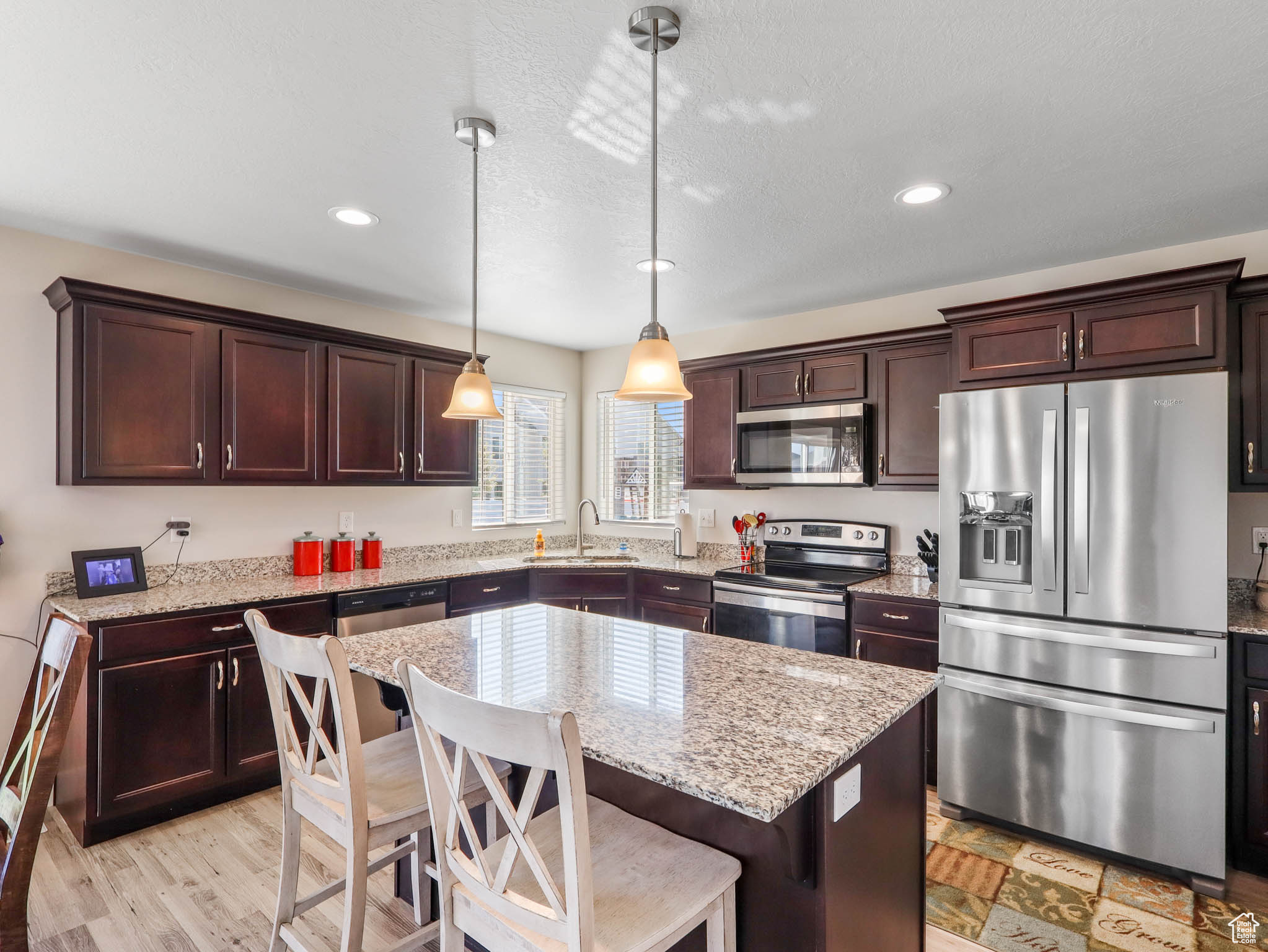 4910 N DESERET PEAK DR