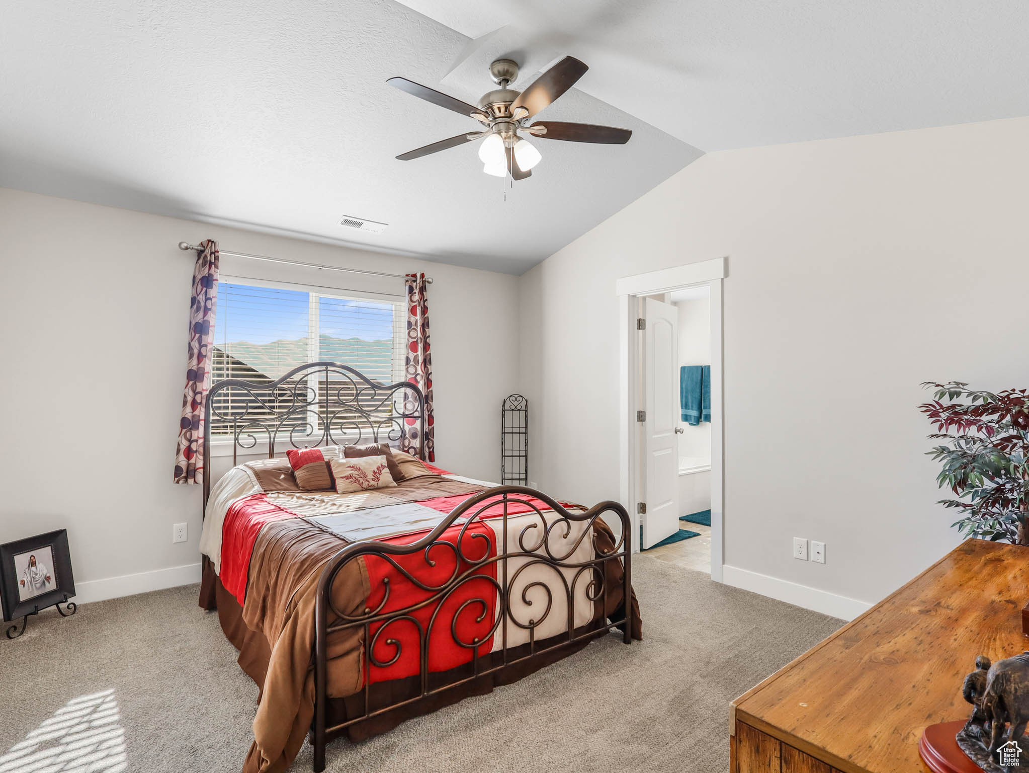 4910 N DESERET PEAK DR