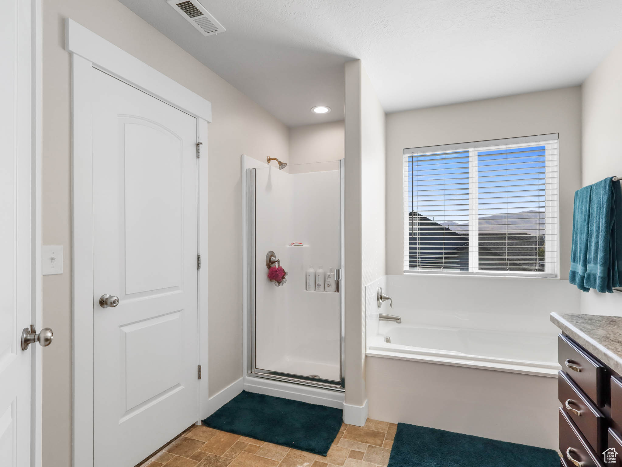 4910 N DESERET PEAK DR