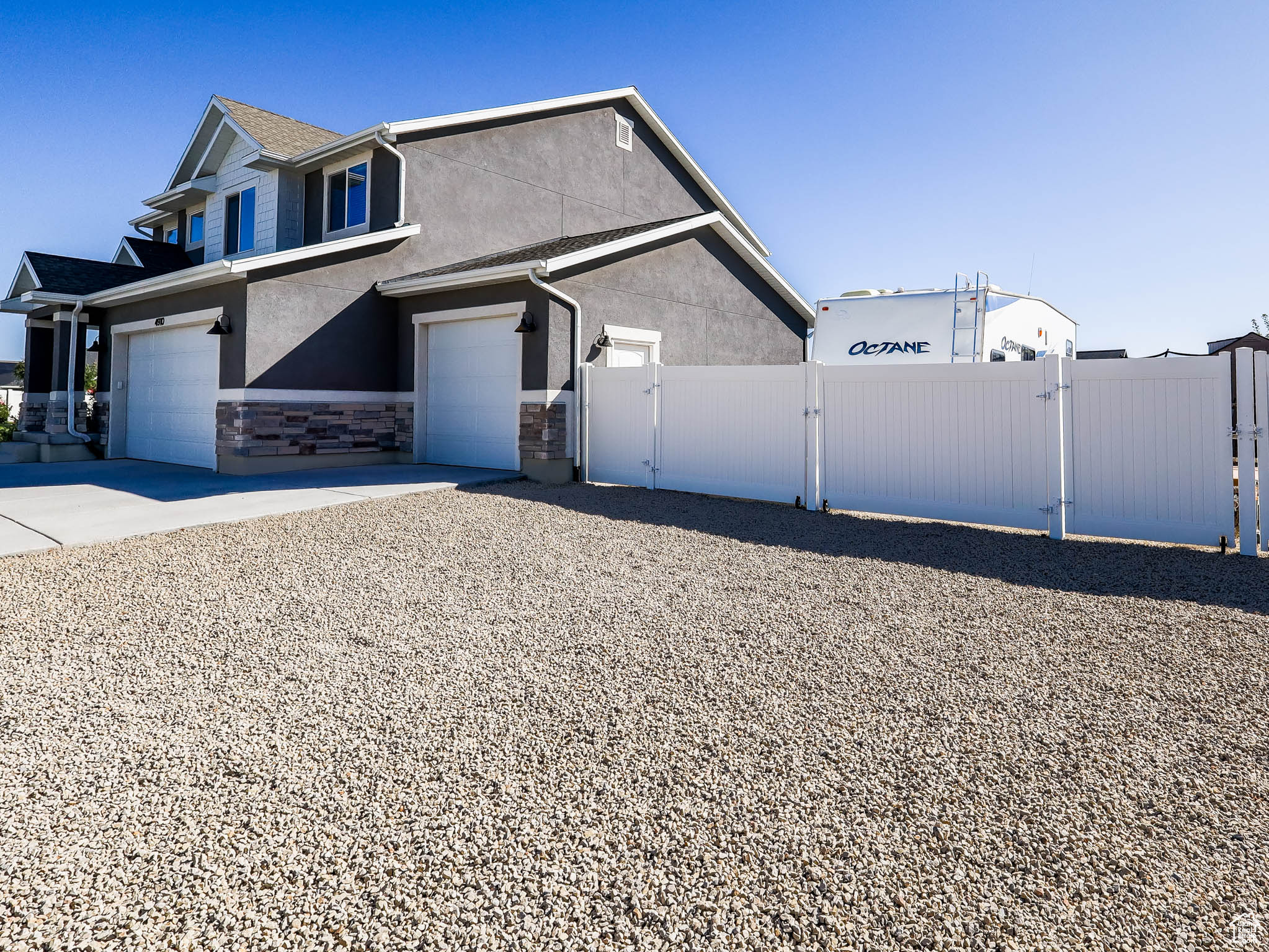 4910 N DESERET PEAK DR