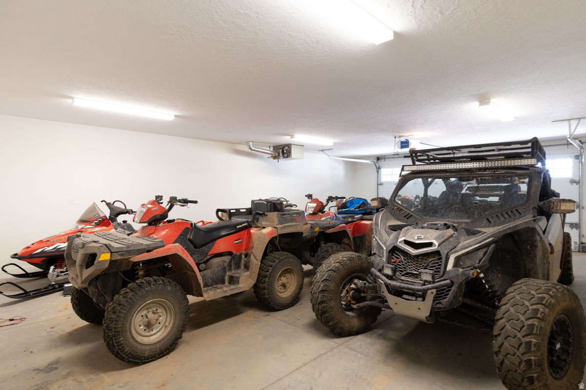 382 W RIDGE VIEW ST #8 & 9