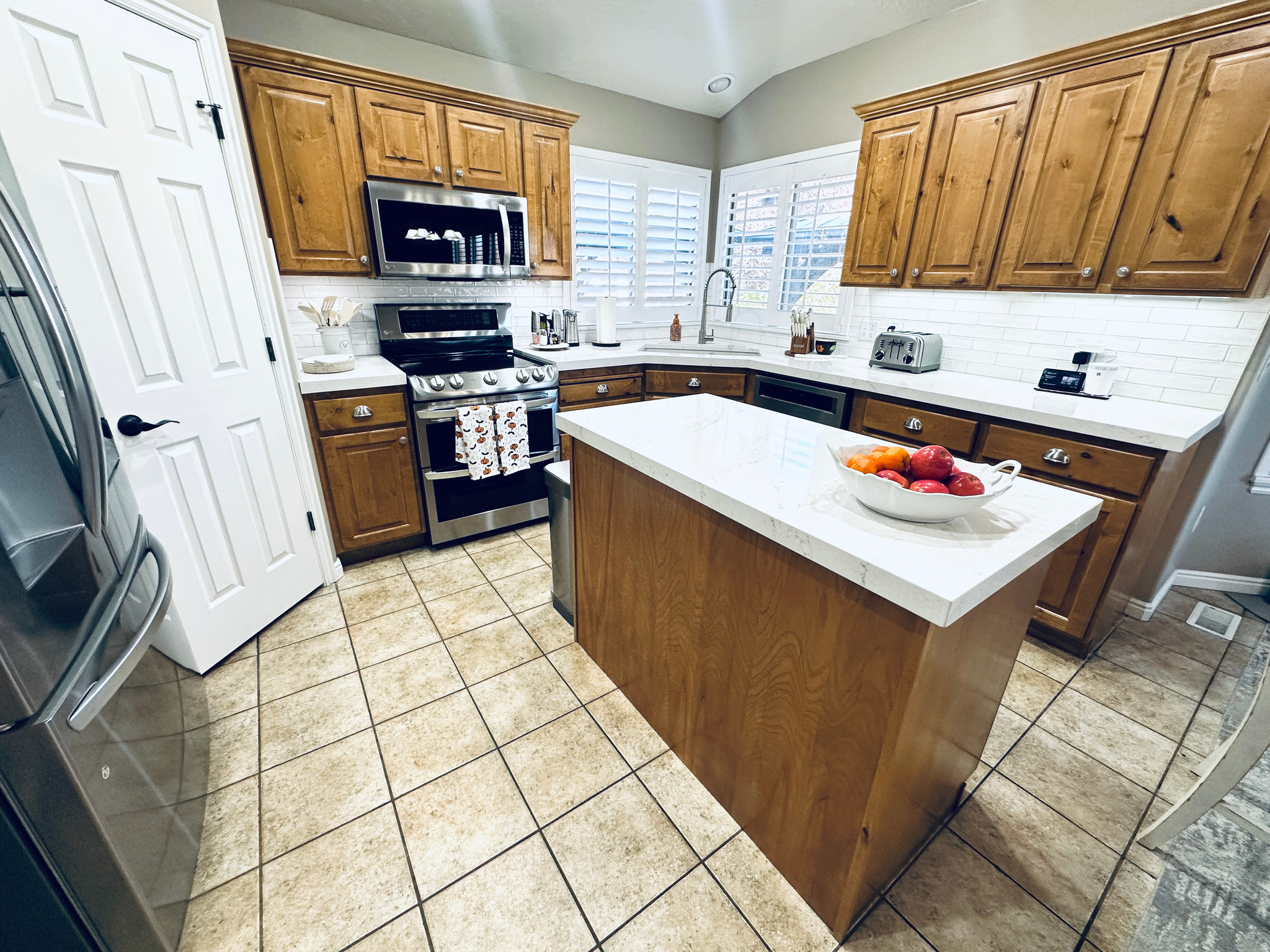 5098 W CHERRY LAUREL LN