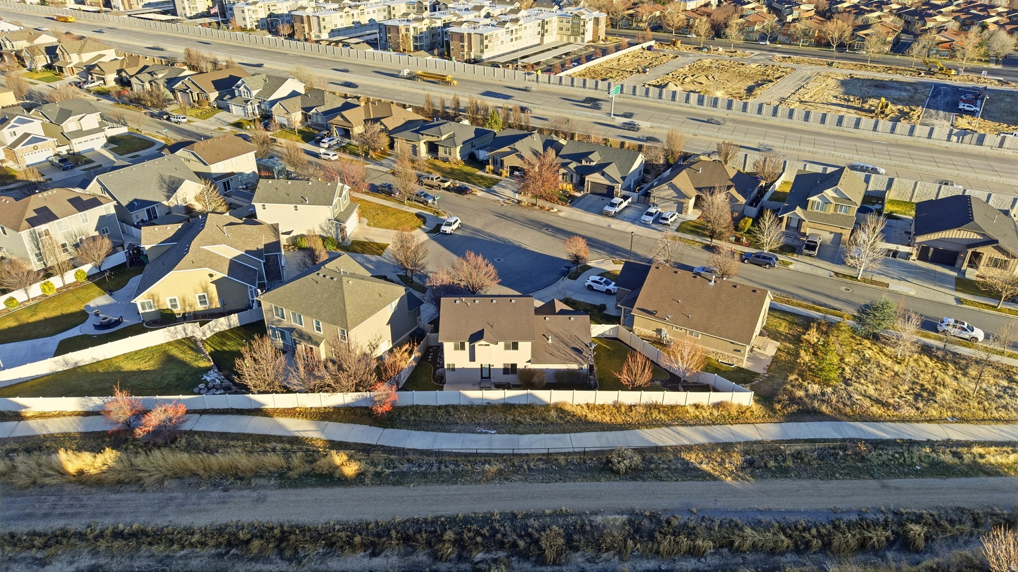 3863 W BELFRY CIR