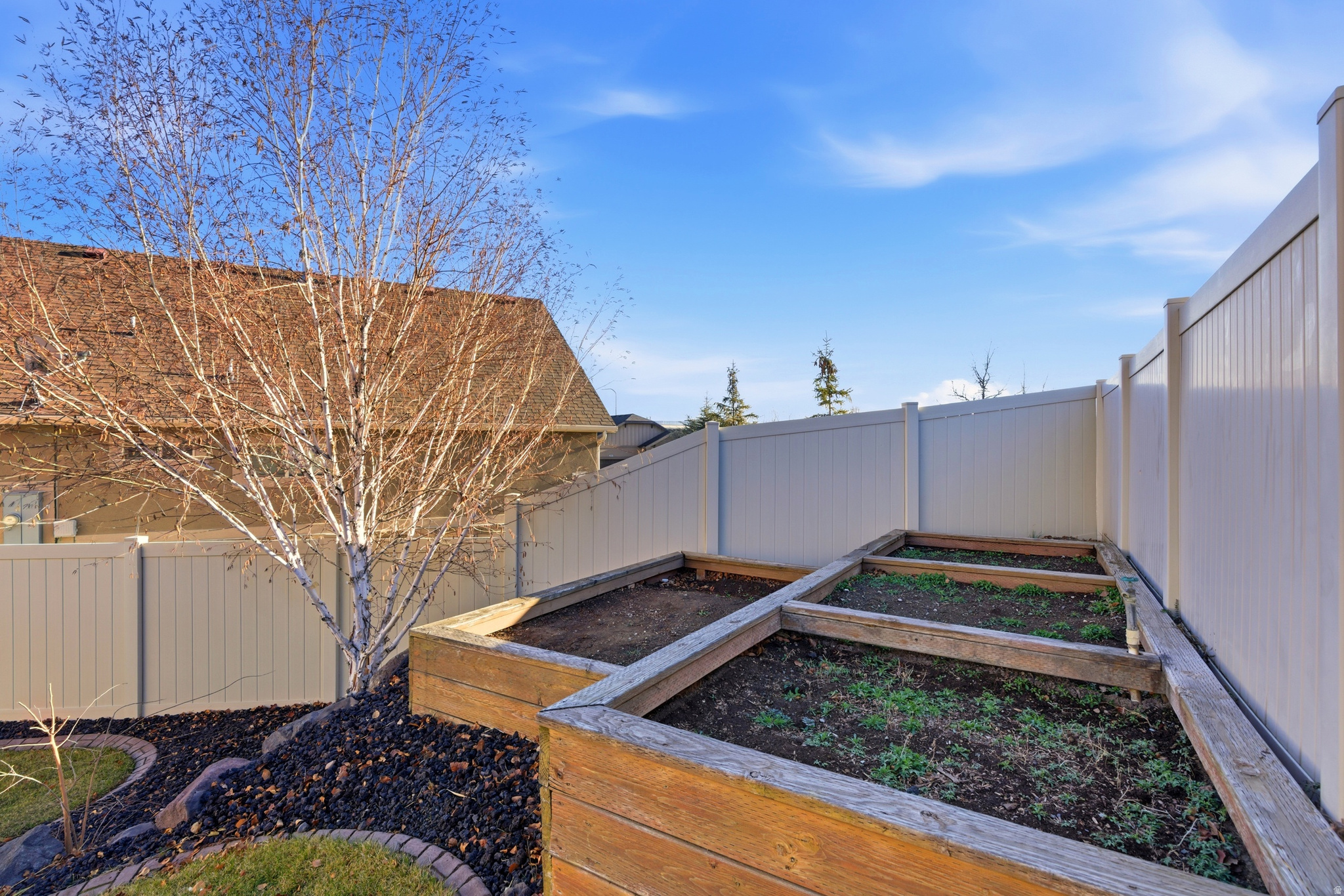 3863 W BELFRY CIR