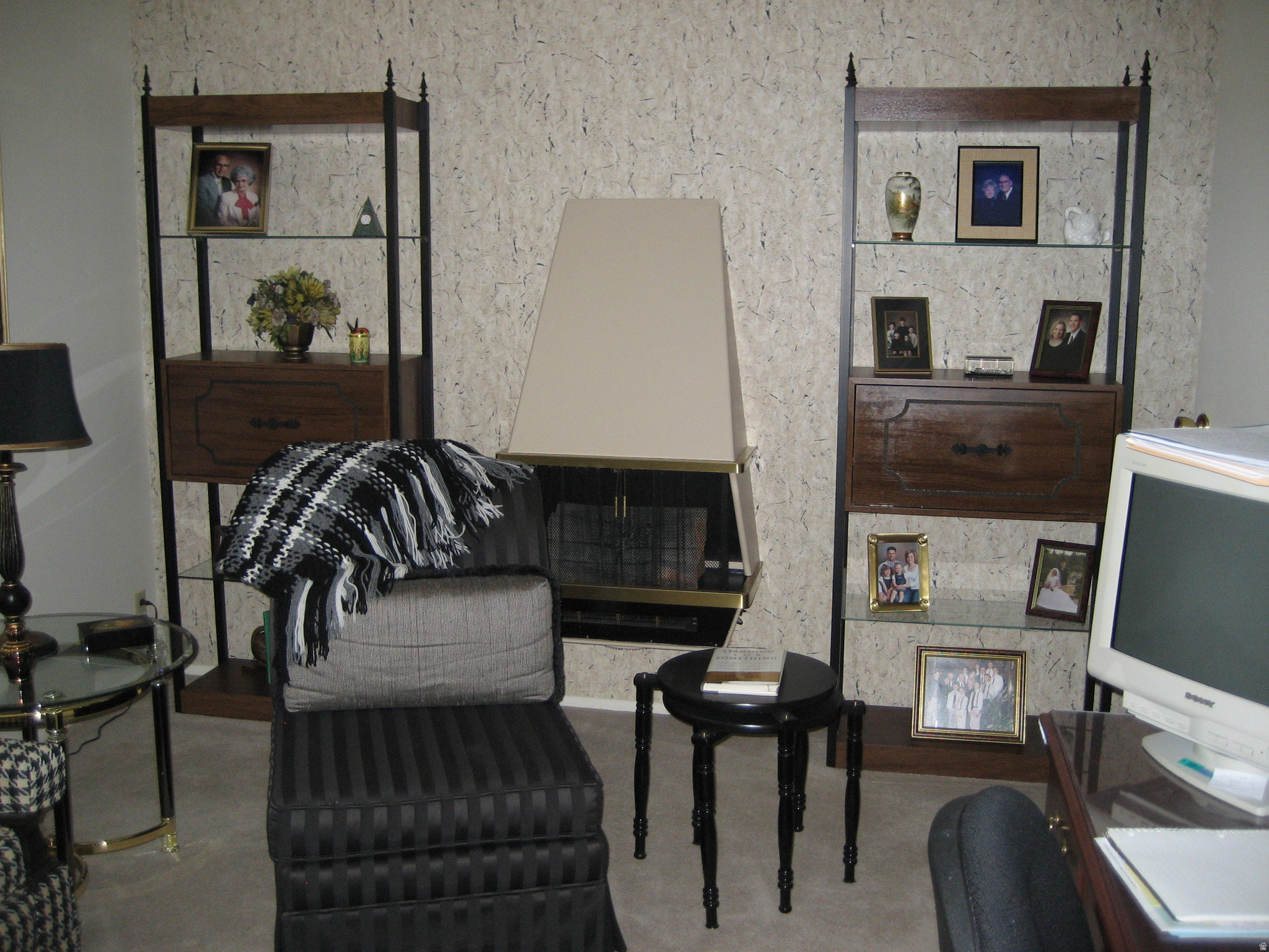 829 E THREE FOUNTAINS DR #267