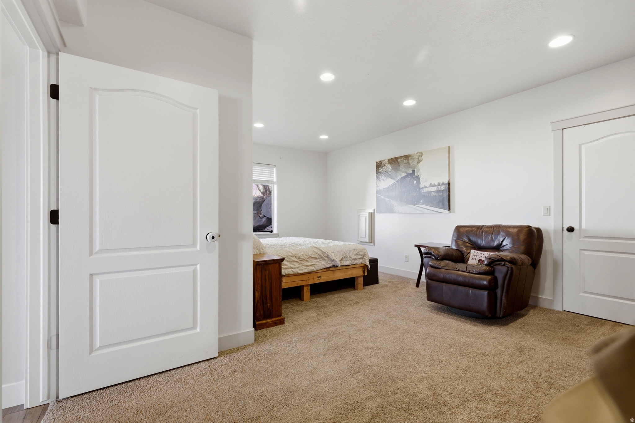 722 W WEBB RD