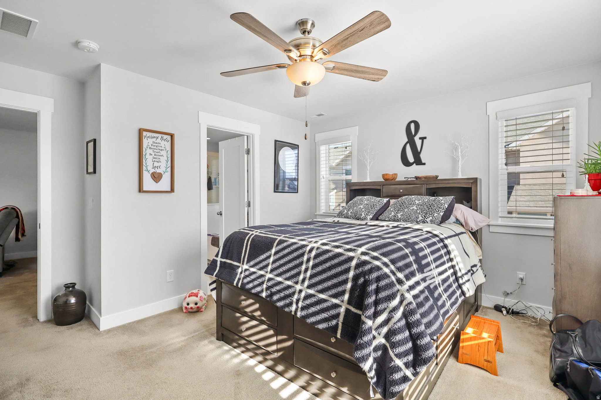 5168 W SHADY PARK LN