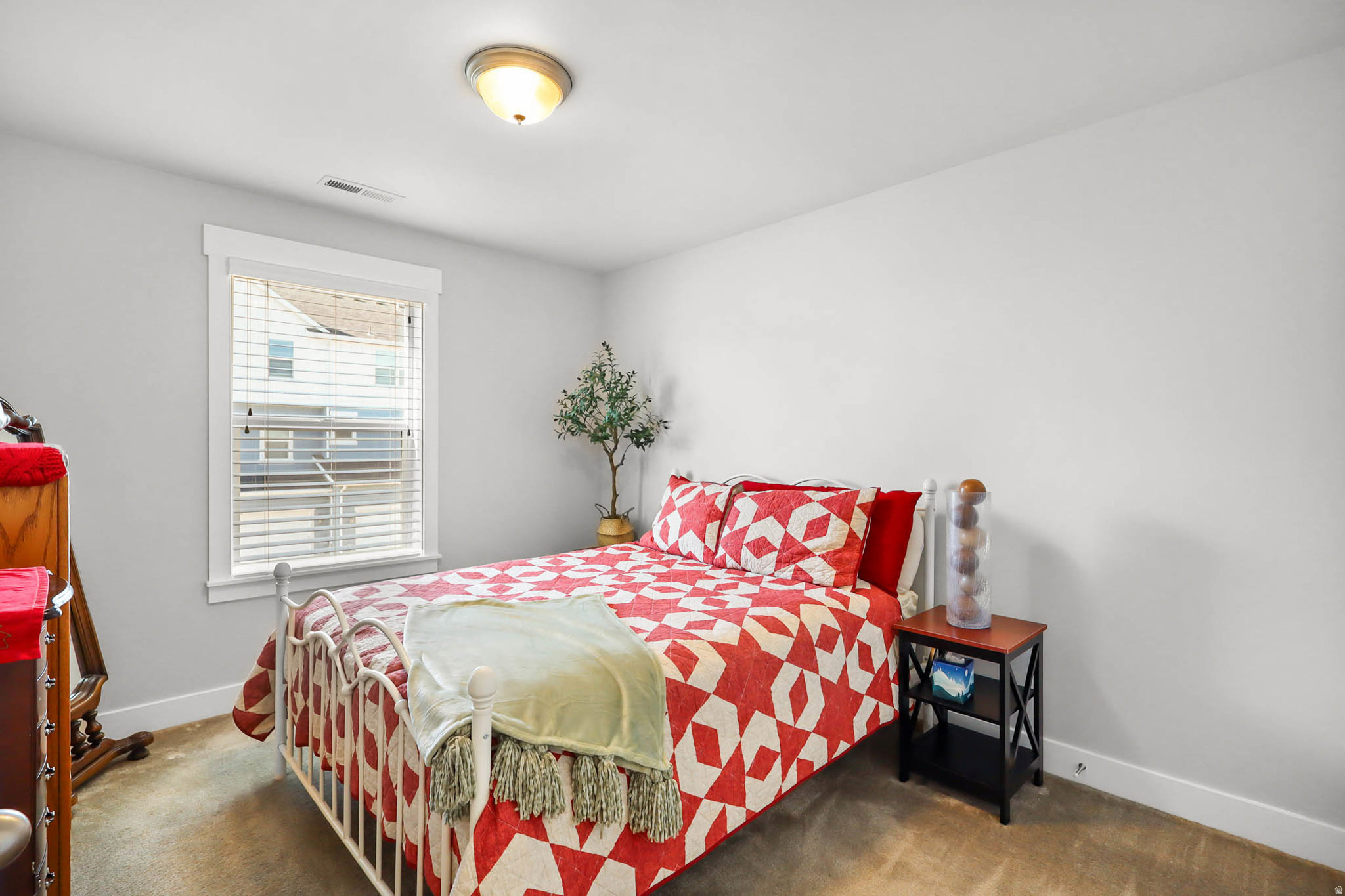 5168 W SHADY PARK LN