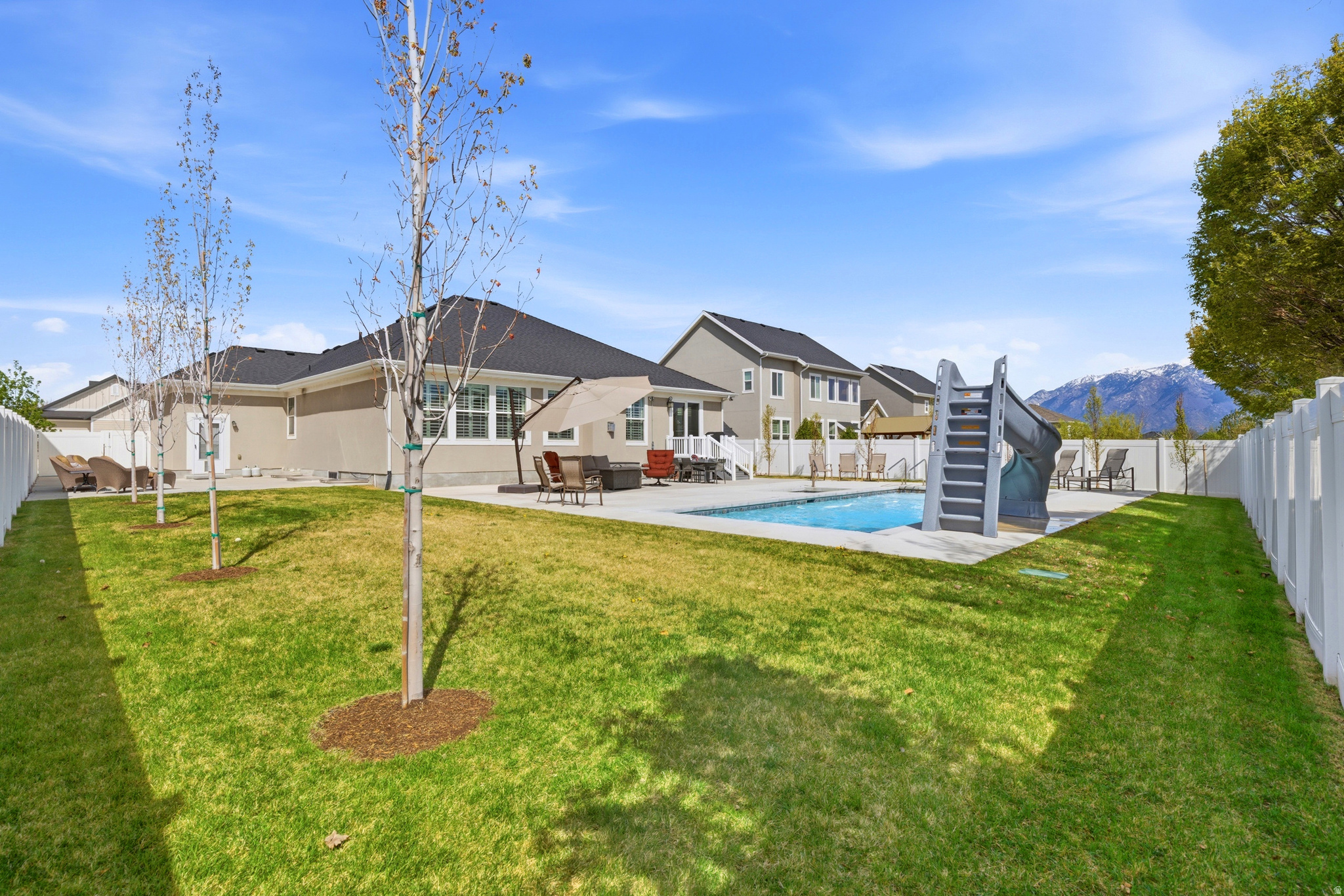 2557 W MIDAS SIDE WAY