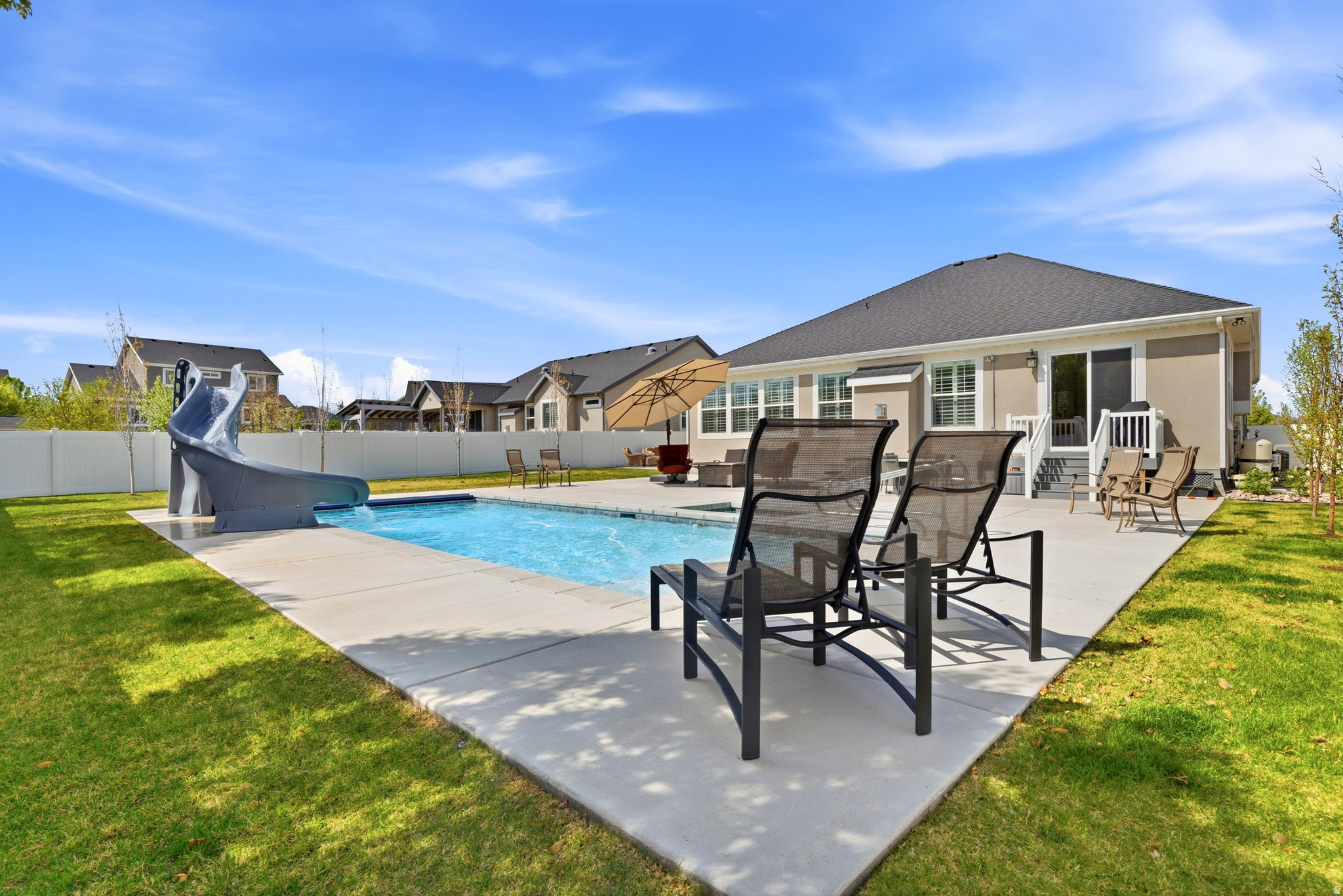 2557 W MIDAS SIDE WAY