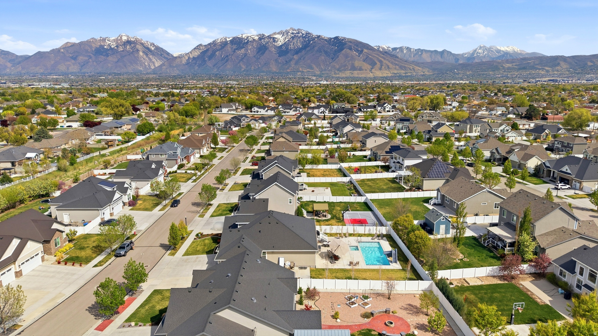 2557 W MIDAS SIDE WAY