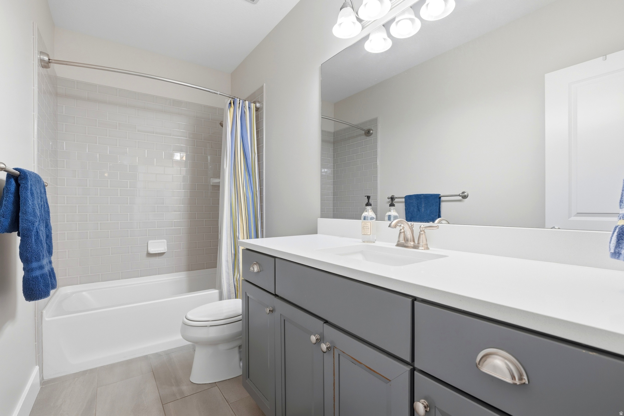 2557 W MIDAS SIDE WAY