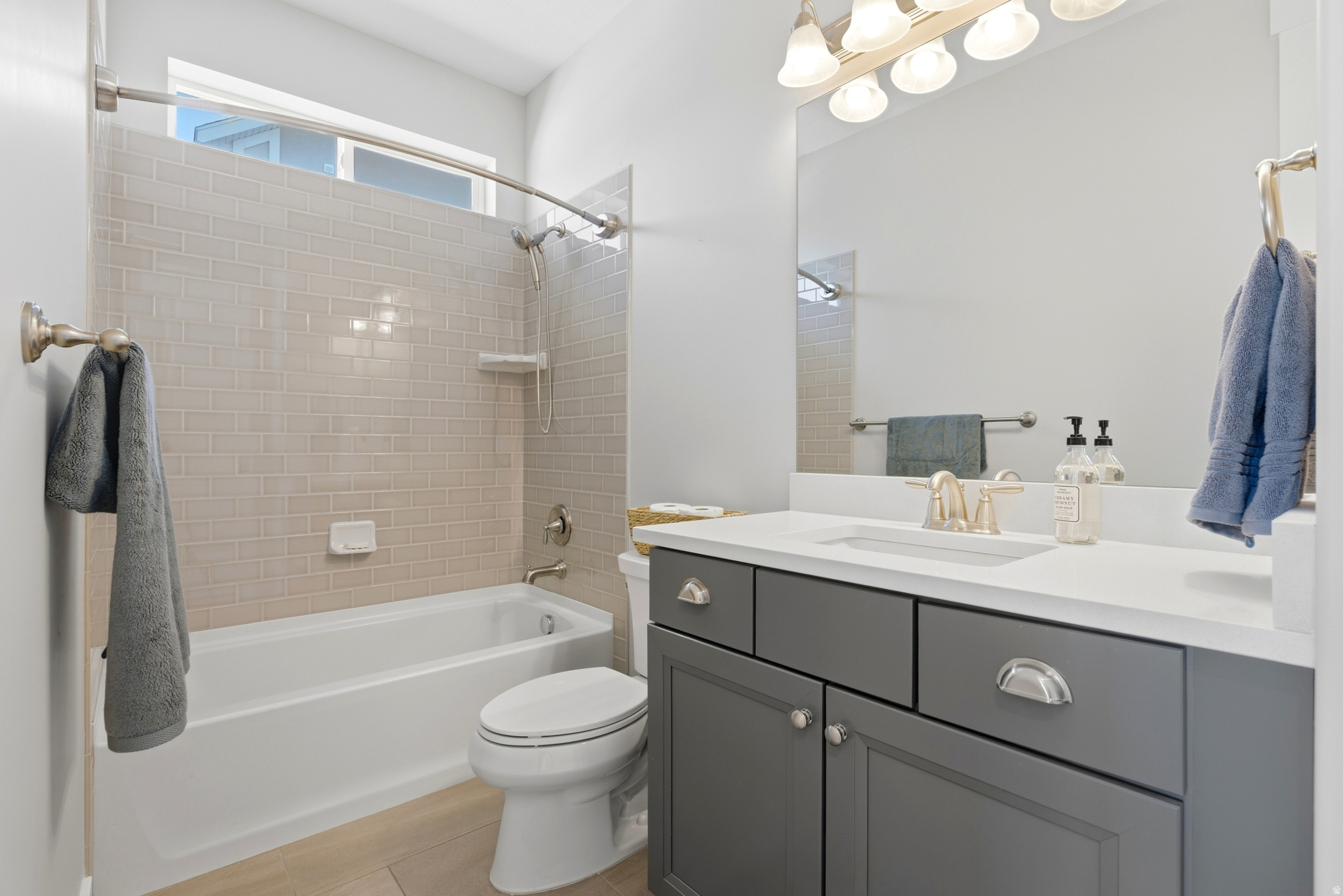 2557 W MIDAS SIDE WAY